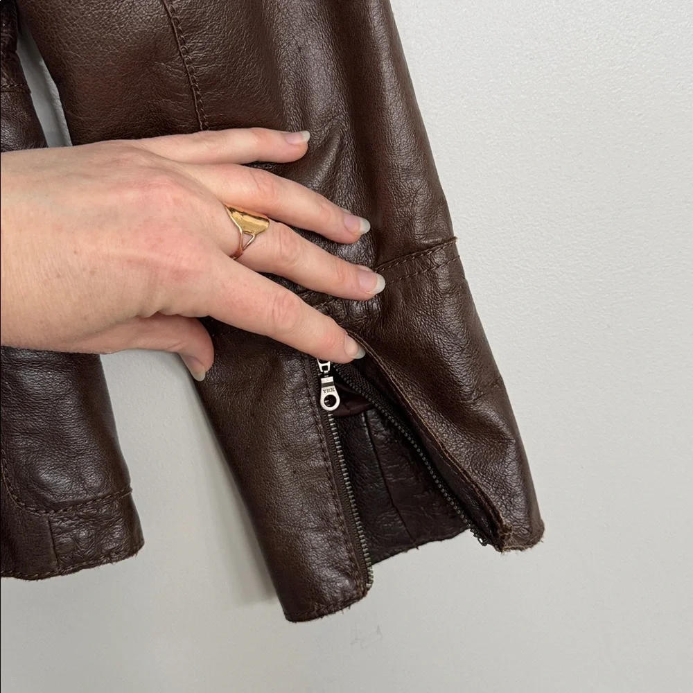 Danier Dark Brown Leather Jacket - Picture 5 of 7